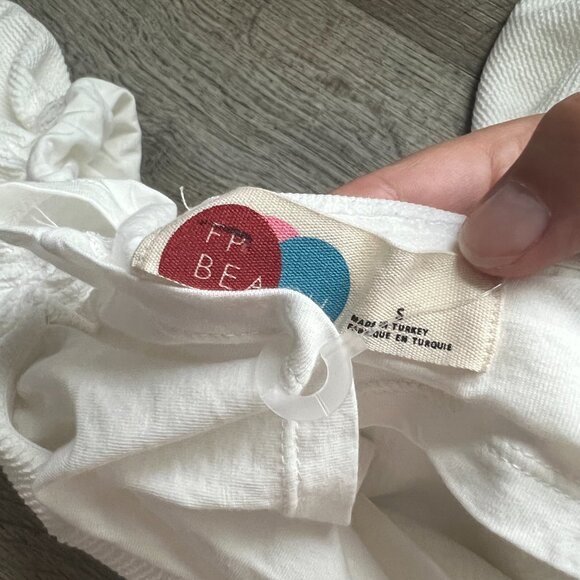 FREE PEOPLE Beach White Bubbly Puff Sleeve Off The Shoulder Mini Dress S - Picture 13 of 13